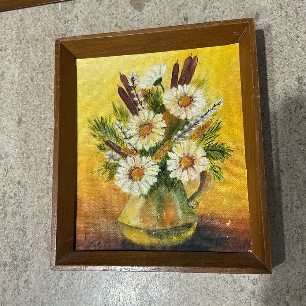 Vintage 1975 Original Signed Oil Painting – Framed Flowers Still Life